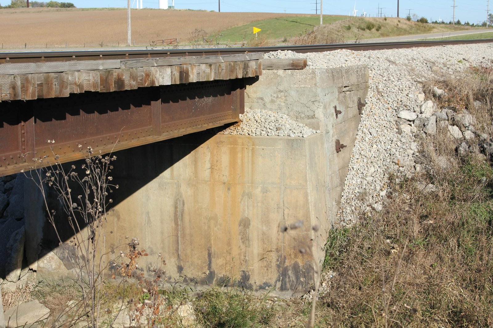 East abutment